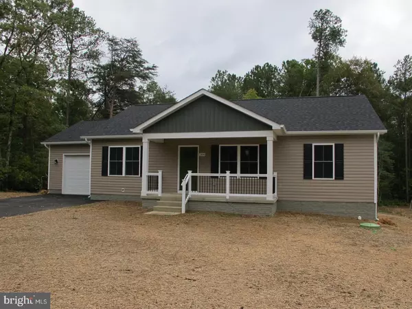 184 POPLAR LN, Colonial Beach, VA 22443