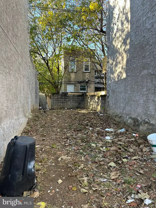 Philadelphia, PA 19146,1528 S LECOUNT ST