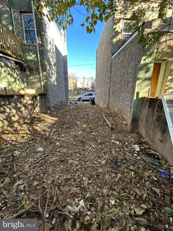 Philadelphia, PA 19146,1528 S LECOUNT ST