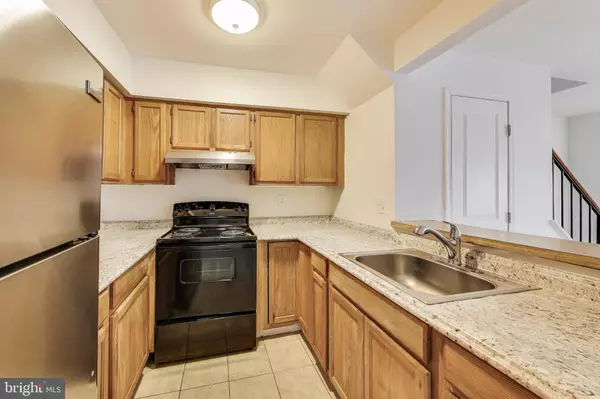 Germantown, MD 20876,11406 LOCUSTDALE TER #370