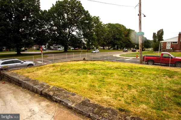 Philadelphia, PA 19115,1500 CRESWOOD RD