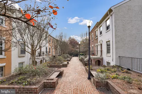 Washington, DC 20016,4339 MASSACHUSETTS AVE NW #4339