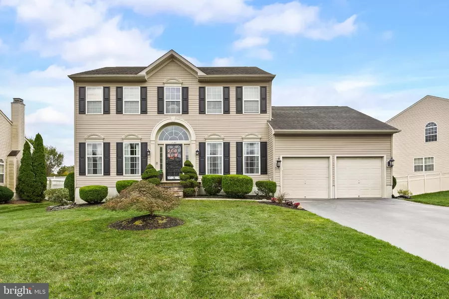 1430 CRANLEIGH LN, Williamstown, NJ 08094