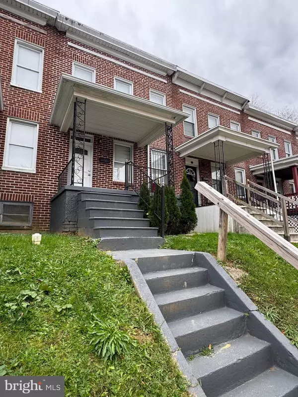 Baltimore, MD 21213,3221 LYNDALE AVE