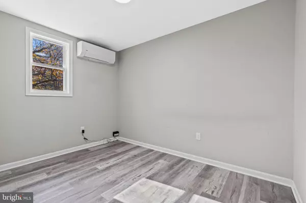 Hollywood, MD 20636,42523 SAINT JOHNS RD