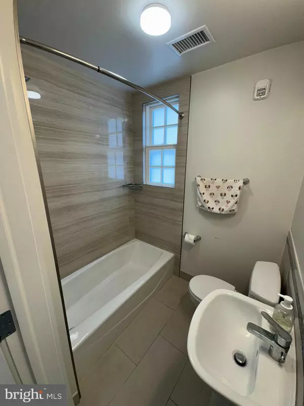 Princeton, NJ 08542,205 WITHERSPOON ST #3