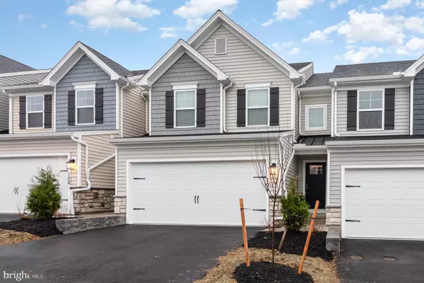 Harrisburg, PA 17112,104 EMMA CIR