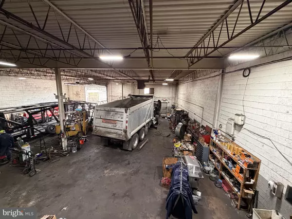 Levittown, PA 19057,1606 MANNING BLVD