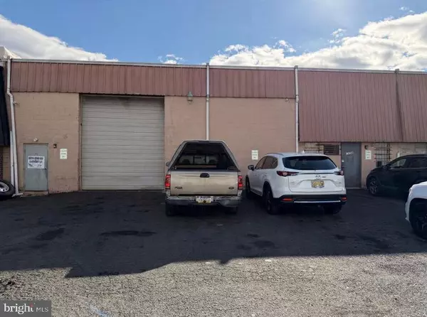 Levittown, PA 19057,1606 MANNING BLVD