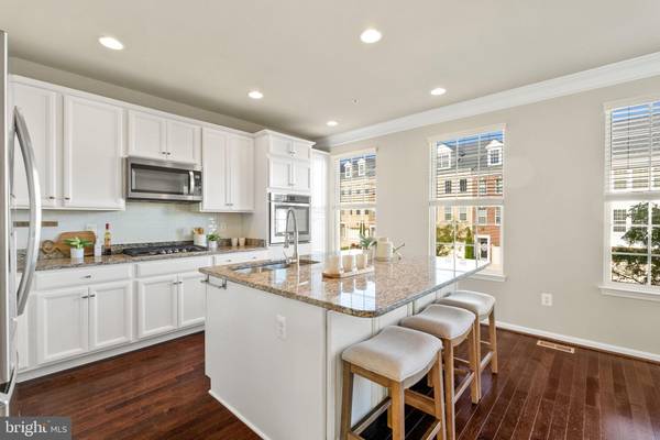 Upper Marlboro, MD 20772,4208 WOODSPRING LN