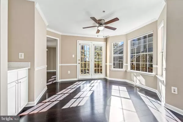 Occoquan, VA 22125,412 OVERLOOK DR