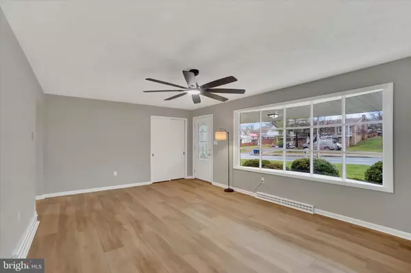 York, PA 17408,250 N MAIN ST