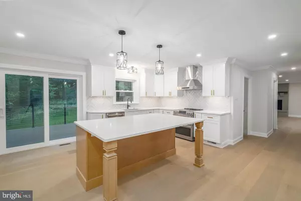 Bryn Mawr, PA 19010,306 SANDCASTLE LN