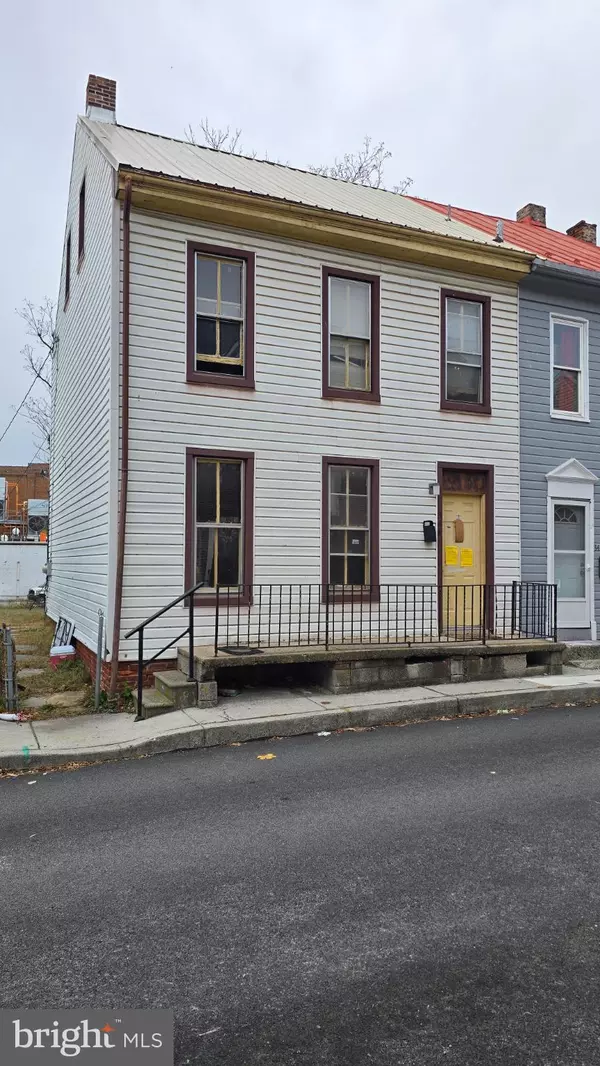 344 OAK LN,  York,  PA 17401