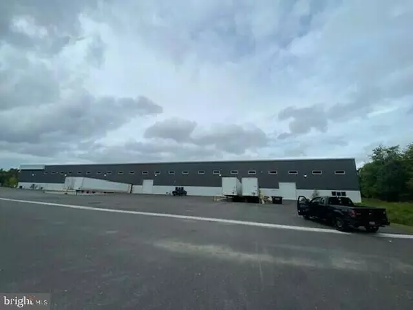 Cambridge, MD 21613,810 CHESAPEAKE DR