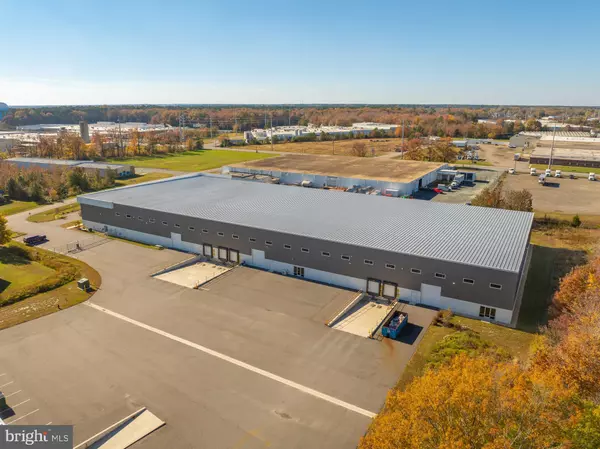 Cambridge, MD 21613,810 CHESAPEAKE DR