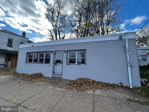 Trenton, NJ 08618,393-REAR BRUNSWICK AVE