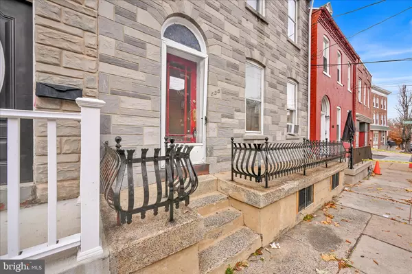 Lancaster, PA 17603,635 MANOR ST