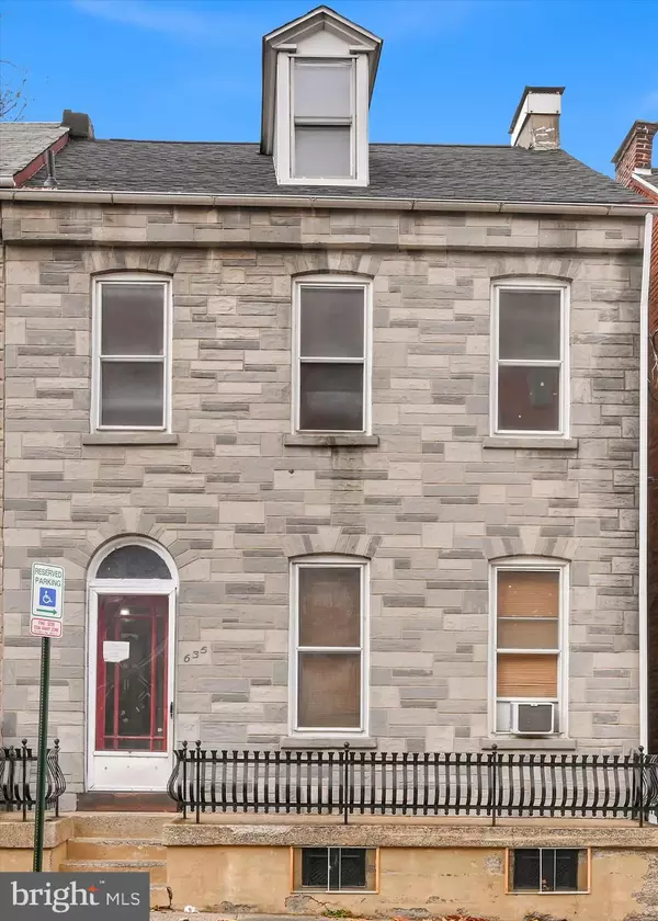 635 MANOR ST, Lancaster, PA 17603