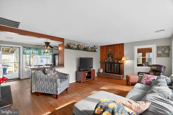 Media, PA 19063,612 MEADOWVALE LN