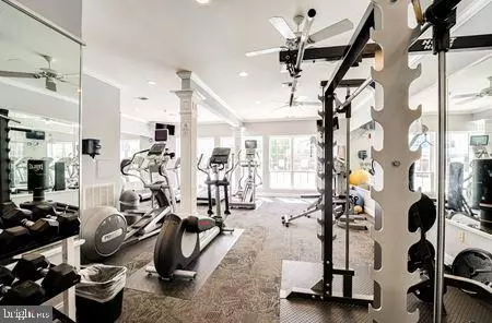 Alexandria, VA 22311,4550 STRUTFIELD LN #2225