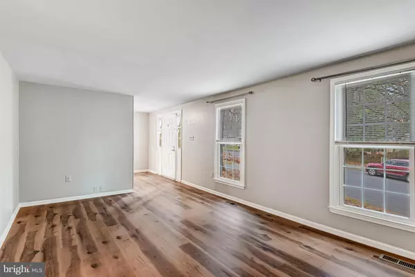 Burke, VA 22015,5847 NEW ENGLAND WOODS DR