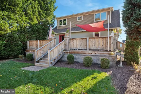 Newtown Square, PA 19073,27 MARY JANE LN