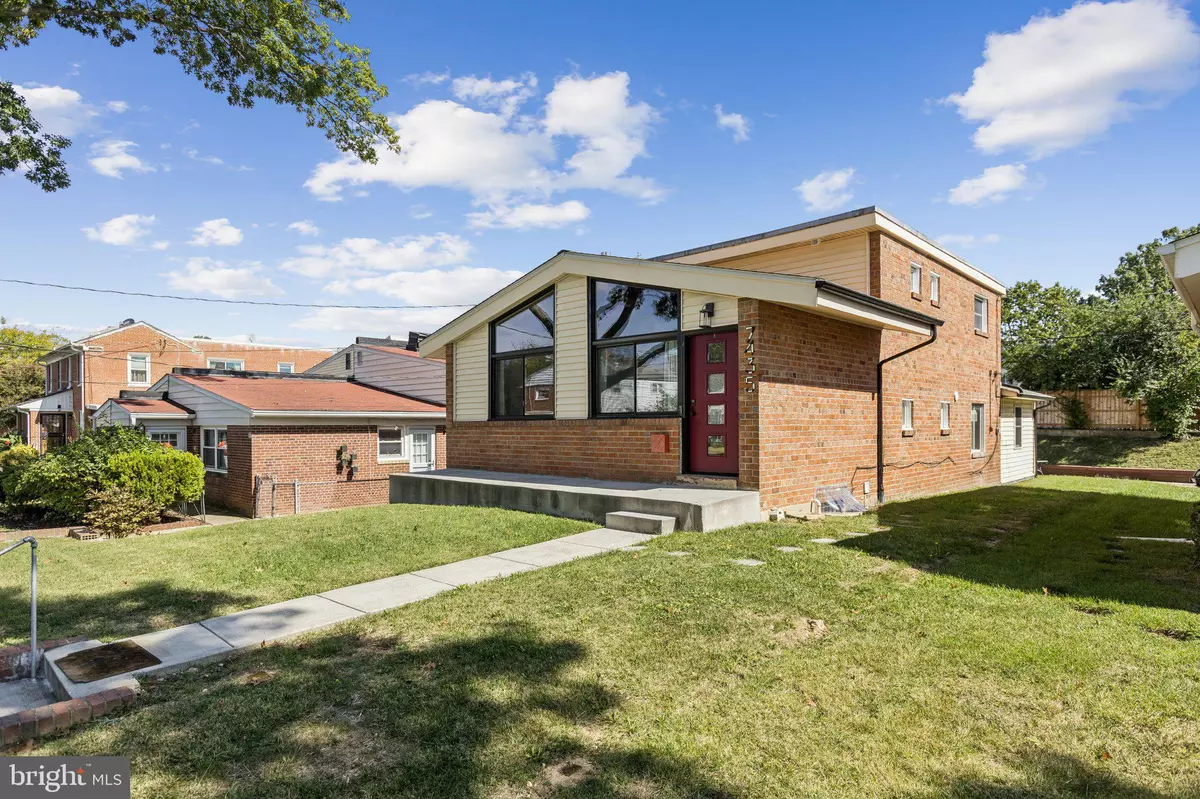 Washington, DC 20012,7435 8TH ST NW