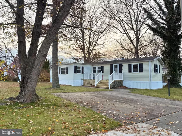 Vineland, NJ 08361,1616 PENNSYLVANIA AVE #85