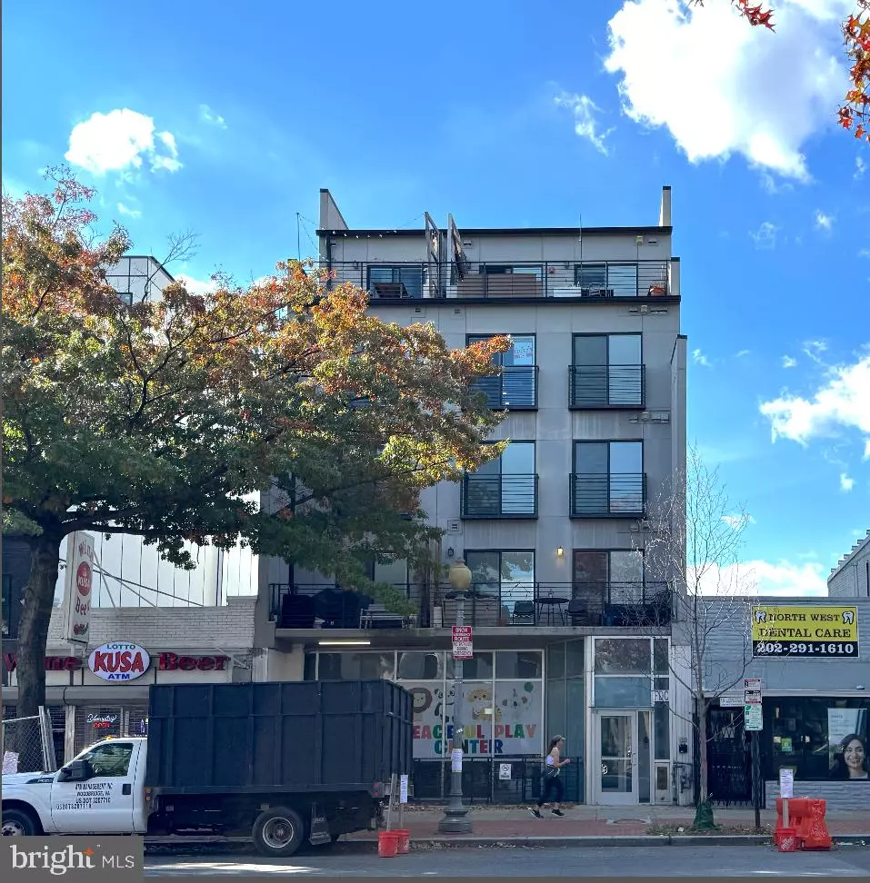 Washington, DC 20010,3110 GEORGIA AVE NW #204