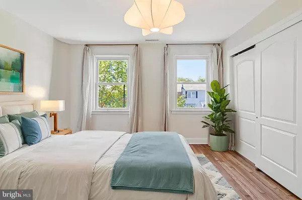 Washington, DC 20002,1423 HOLBROOK ST NE