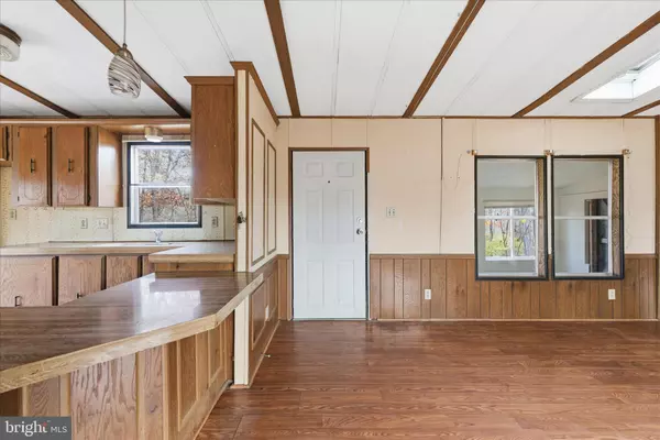 Harpers Ferry, WV 25425,32 MIDDLE CROSS TRL