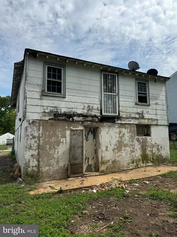 Capitol Heights, MD 20743,608 60TH AVE