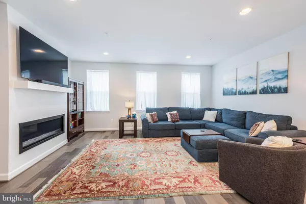 Oxon Hill, MD 20745,615 SKIFF WAY