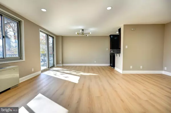 Silver Spring, MD 20910,1900 LYTTONSVILLE RD #211