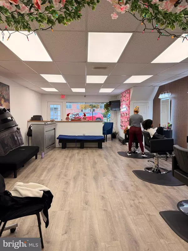 Willow Grove, PA 19090,86 N YORK RD