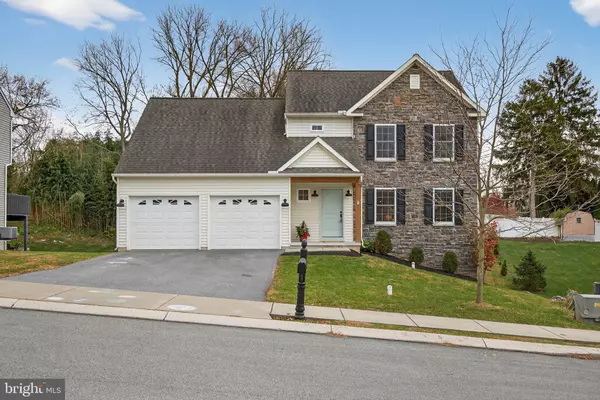 6 WOODLYN CT, Lancaster, PA 17603