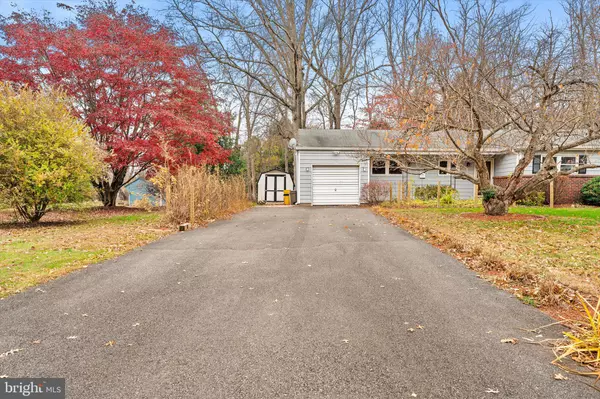 Ewing, NJ 08618,51 VAN DUYN DR