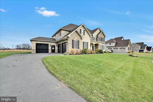 Easton, PA 18045,43 SADDLE LN