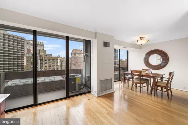 Philadelphia, PA 19107,1326-42 SPRUCE ST #1701