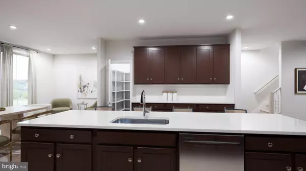 Manassas, VA 20110,9704 MONARCH RD