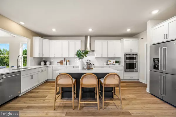 102 STEINER WAY, Perkiomenville, PA 18074