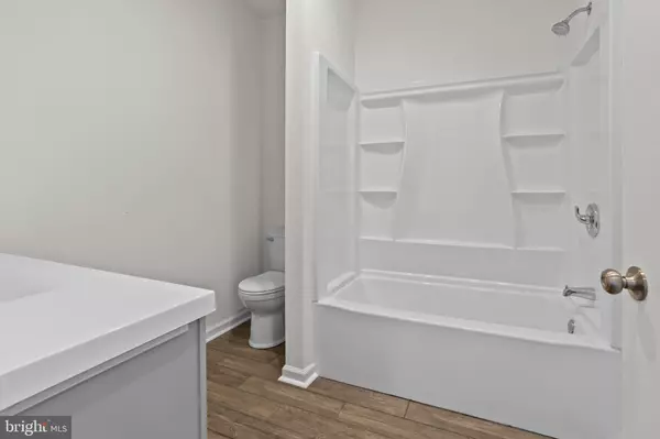 Prospect Park, PA 19076,819 11TH AVE #B