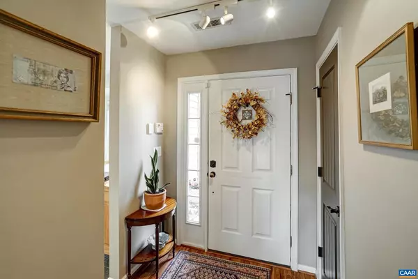 Charlottesville, VA 22901,1461 GLENSIDE GREEN