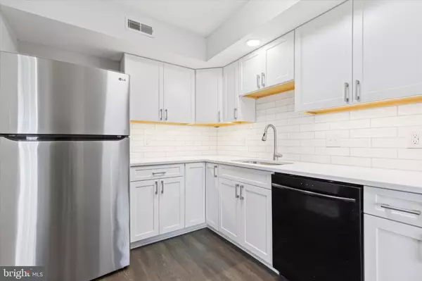 Royersford, PA 19468,270 DEER RUN CT