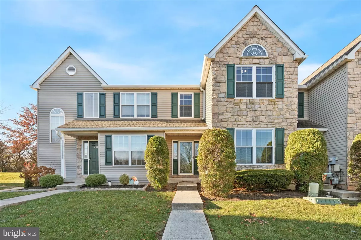 Royersford, PA 19468,270 DEER RUN CT