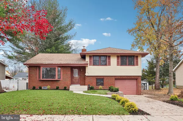 225 CAMBRIDGE RD, Cherry Hill, NJ 08034