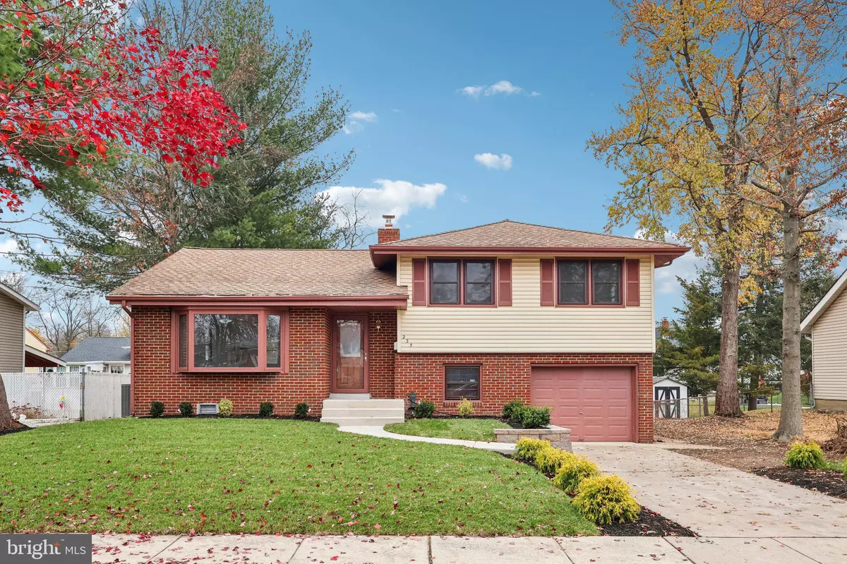 Cherry Hill, NJ 08034,225 CAMBRIDGE RD