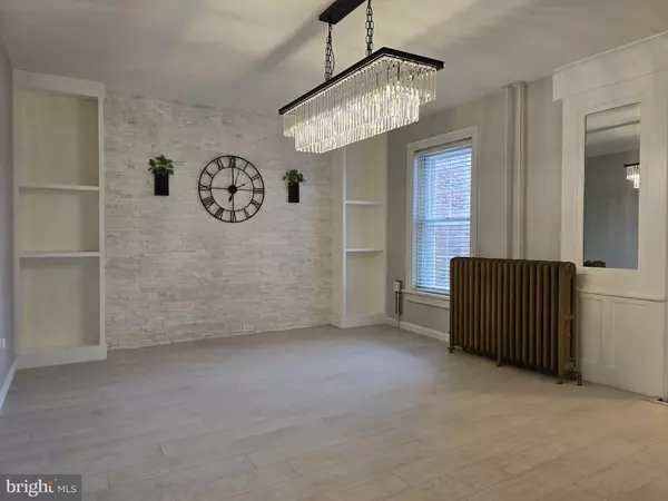 Hamburg, PA 19526,28 S 3RD ST