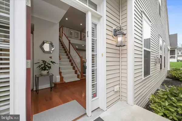 Laurel, MD 20723,9843 WILDERNESS LN